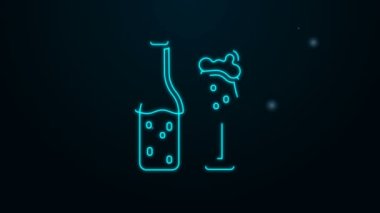 Parlayan neon hattı bira şişesi ve siyah arka planda izole edilmiş cam ikon. Alkol içeceği sembolü. 4K Video hareketli grafik canlandırması