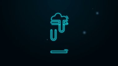 Siyah zemin üzerinde köpük simgesi olan parlak neon çizgi bira kutusu. 4K Video hareketli grafik canlandırması