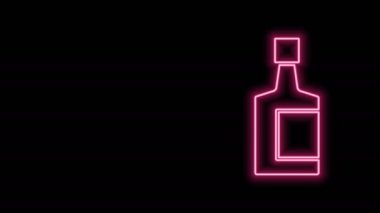Parlayan neon hattı tekila şişesi simgesi siyah arka planda izole edildi. Meksika alkolü. 4K Video hareketli grafik canlandırması