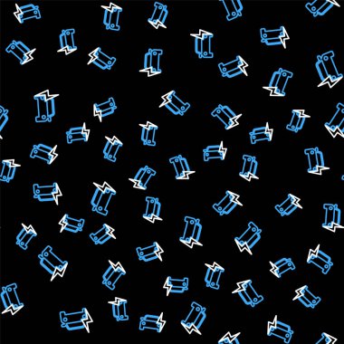 Elektrik hattı arabası ve elektrik kablosu ikonu şarj ediyor. Siyah arka planda izole edilmiş pürüzsüz desen. Yenilenebilir ekolojik teknolojiler. Vektör