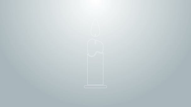 Blue line Burning candle in candlestick icon isolated on grey background. Cylindrical candle stick with burning flame. 4K Video motion graphic animation — Stock Video