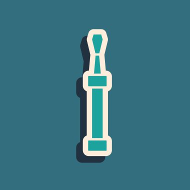 Yeşil tornavida simgesi yeşil arkaplanda izole edildi. Servis aracı sembolü. Uzun gölge tarzı. Vektör