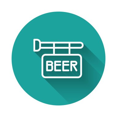 Yazılı beyaz çizgi sokak tabelası uzun gölge arkaplan izole bira ikonu. Reklamlar için uygun bar, kafe, bar, restoran. Yeşil daire düğmesi. Vektör