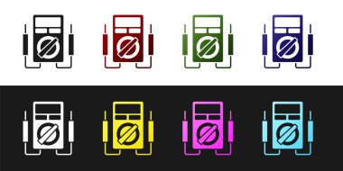 Ampere ölçer, multimetre, voltmetre simgesini siyah ve beyaz arkaplanda izole et. Elektrik akımını ölçmek için araçlar. Vektör