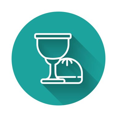 Beyaz çizgi Kutsal Kase ya da uzun gölge arkaplan izole edilmiş bir kadeh ikonu. Hıristiyan kadehi. Hıristiyanlık ikonu. Yeşil daire düğmesi. Vektör