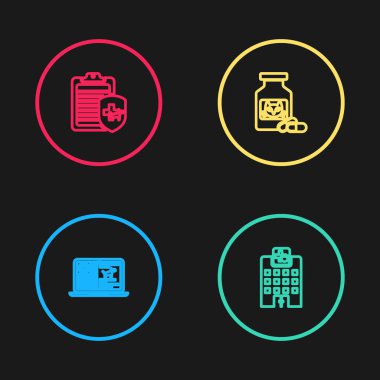 Klinik kayıt köpeğini dizüstü bilgisayara, veterinerlik hastanesine, kedi şişesine, haplara ve evcil hayvan ikonuna ayarla. Vektör.