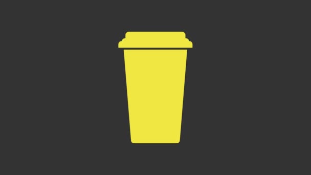 Żółta ikona filiżanki kawy izolowana na szarym tle. Jednorazowy kubek kawy z gorącą kawą. 4K Animacja graficzna ruchu wideo — Wideo stockowe