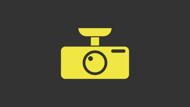 Ícone de carro amarelo DVR isolado no fundo cinza. Ícone do gravador de vídeo digital do carro. Animação gráfica em movimento de vídeo 4K — Vídeo de Stock