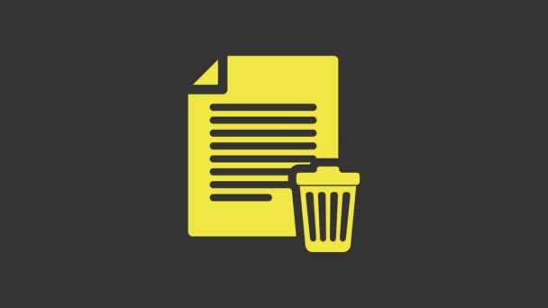 Amarillo Eliminar icono de documento de archivo aislado sobre fondo gris. Hoja de papel con signo de papelera de reciclaje. Icono de documento rechazado. Cruza sobre papel. Animación gráfica de vídeo 4K — Vídeos de Stock