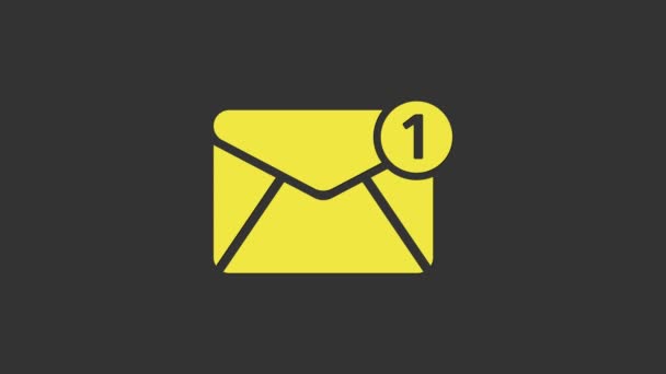 Żółta ikona koperty izolowana na szarym tle. Zrozumiałem koncepcję wiadomości. Nowe, przychodzące wiadomości e-mail, sms. Dostawa poczty. 4K Animacja graficzna ruchu wideo — Wideo stockowe