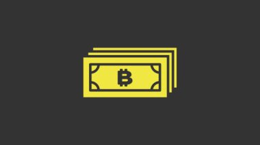 Sarı kripto para birimi bitcoin, gri arkaplanda izole edilmiş mikroçip devre ikonu ile daire içinde. Engelleme teknolojisi, dijital para piyasası. 4K Video hareketli grafik canlandırması