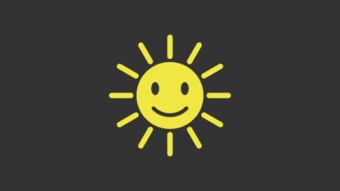 Sarı şirin güneş, gri arkaplanda izole edilmiş bir gülümseme ikonu. Gülen komik güneş. Mutlu neşeli gülüşler. 4K Video hareketli grafik canlandırması