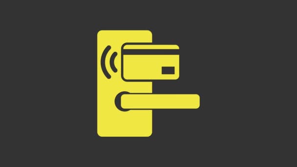 Κίτρινη ψηφιακή κλειδαριά πόρτας με ασύρματη τεχνολογία για να ξεκλειδώσετε το εικονίδιο που απομονώνεται σε γκρι φόντο. Πινακίδα πόρτας. Έξυπνο σπίτι ασφαλείας. 4K Γραφική κίνηση κίνησης βίντεο — Αρχείο Βίντεο