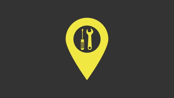 Žlutá poloha se zkříženým šroubovákem a ikonou klíčového nářadí izolovanou na šedém pozadí. Symbol nastavení ukazatele. Grafická animace pohybu videa 4K — Stock video