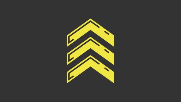 Żółta ikona rangi wojskowej na szarym tle. Znak wojskowej odznaki. 4K Animacja graficzna ruchu wideo — Wideo stockowe