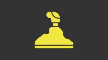 Gri arkaplanda sarı vites değiştirme simgesi izole edildi. İletişim simgesi. 4K Video hareketli grafik canlandırması