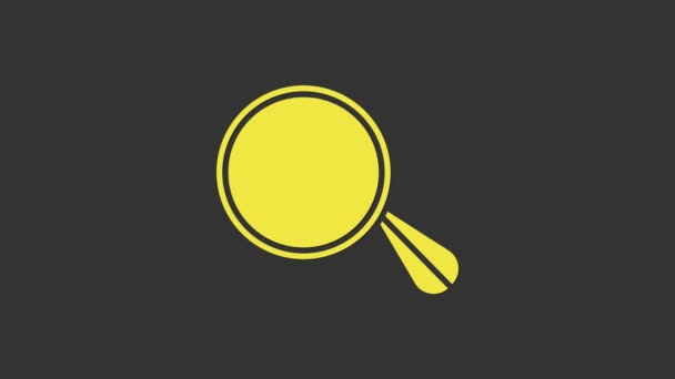 Icono espejo coche amarillo aislado sobre fondo gris. Animación gráfica de vídeo 4K — Vídeos de Stock