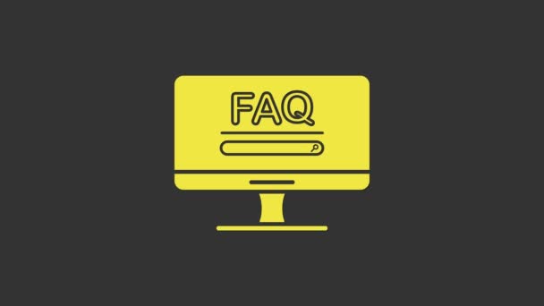 Monitor de ordenador amarillo con texto FAQ icono de información aislado sobre fondo gris. Preguntas frecuentes. Animación gráfica de vídeo 4K — Vídeos de Stock