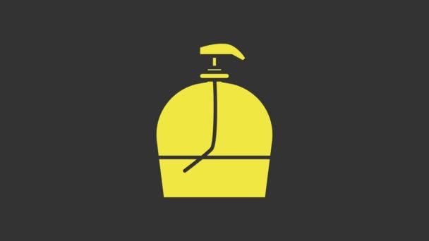 Žlutá lahvička tekutého antibakteriálního mýdla s ikonou dávkovače izolovanou na šedém pozadí. Dezinfekce, hygiena, péče o pleť. Grafická animace pohybu videa 4K — Stock video
