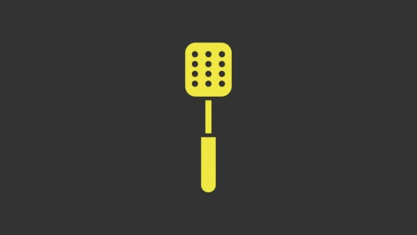 Gelbes Spatelsymbol isoliert auf grauem Hintergrund. Küchenspachtel-Symbol. Grillspachtel-Schild. Grill und Grillwerkzeug. 4K Video Motion Grafik Animation — Stockvideo