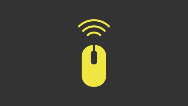 Κίτρινη εικόνα συστήματος ποντικιού Ασύρματου υπολογιστή απομονωμένη σε γκρι φόντο. Internet of things έννοια με ασύρματη σύνδεση. 4K Γραφική κίνηση κίνησης βίντεο — Αρχείο Βίντεο