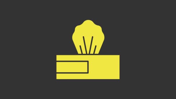Gele natte doekverpakking pictogram geïsoleerd op grijze achtergrond. 4K Video motion grafische animatie — Stockvideo