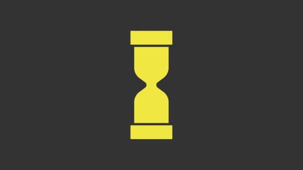 Gri zemin üzerinde kum ikonu olan sarı kum saati. Kum saati işareti. İş ve zaman yönetimi kavramı. 4K Video hareketli grafik canlandırması — Stok video