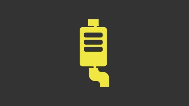Icona silenziatore auto gialla isolata su sfondo grigio. Tubo di scarico. Animazione grafica 4K Video motion — Video Stock