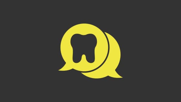 Κίτρινη εικόνα δοντιού απομονωμένη σε γκρι φόντο. Δόντι σύμβολο για την οδοντιατρική κλινική ή οδοντιατρείο ιατρικό κέντρο και οδοντόπαστα πακέτο. 4K Γραφική κίνηση κίνησης βίντεο — Αρχείο Βίντεο