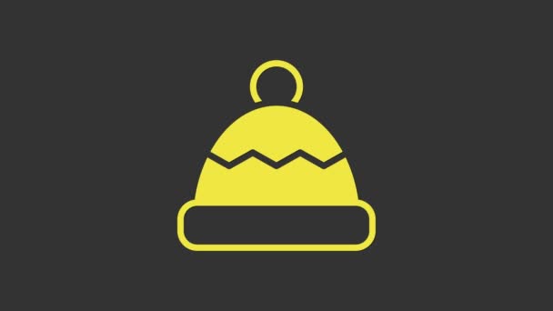 Sárga sapka kalap ikon elszigetelt szürke háttér. 4K Videó mozgás grafikus animáció — Stock videók