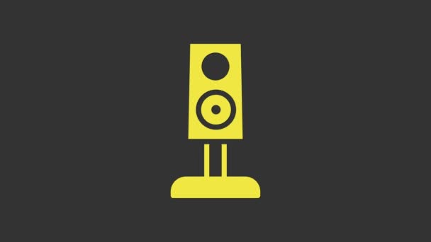 Icono de altavoz estéreo amarillo aislado sobre fondo gris. Altavoces del sistema de sonido. Icono musical. Equipo de altavoz de columna musical bajo. Animación gráfica de vídeo 4K — Vídeos de Stock
