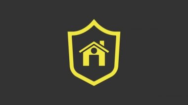 Sarı Ev, gri arka planda izole edilmiş bir kalkan simgesi. Sigorta konsepti. Güvenlik, güvenlik, koruma, konsept koruma. 4K Video hareketli grafik canlandırması