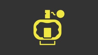 Sarı tıraş losyonu ikonu gri arkaplanda izole edilmiş. Parfüm spreyi ikonu. Erkek parfüm şişesi. 4K Video hareketli grafik canlandırması