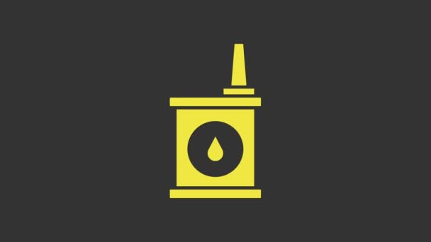 Bote amarillo para motor icono de aceite de máquina aislado sobre fondo gris. Un galón de aceite. Servicio de cambio de aceite y reparación. Animación gráfica de vídeo 4K — Vídeos de Stock