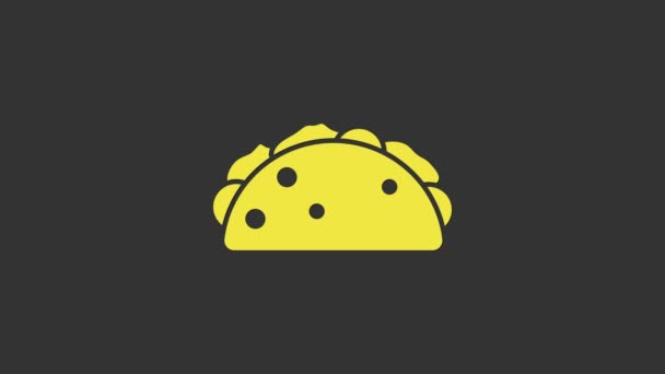 Taco amarillo con icono de tortilla aislado sobre fondo gris. Menú tradicional mexicano de comida rápida. Animación gráfica de vídeo 4K — Vídeos de Stock