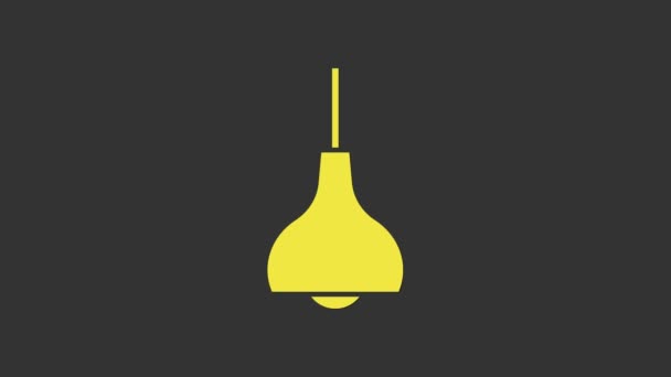 Lampada gialla icona sospesa isolato su sfondo grigio. Lampada da soffitto lampadina. Animazione grafica 4K Video motion — Video Stock