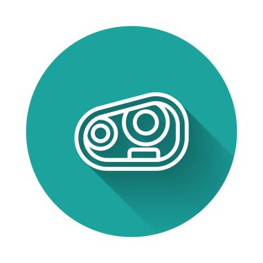 Beyaz çizgi araba far ikonu uzun gölge arkaplan izole. Yeşil daire düğmesi. Vektör