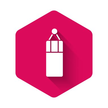 Beyaz Kum Torbası simgesi uzun gölge arkaplanı ile izole edilmiş. Pembe altıgen düğmesi. Vektör