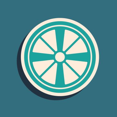 Yeşil arka planda izole edilmiş bir araba simgesi için yeşil alçı tekerleği. Uzun gölge tarzı. Vektör.