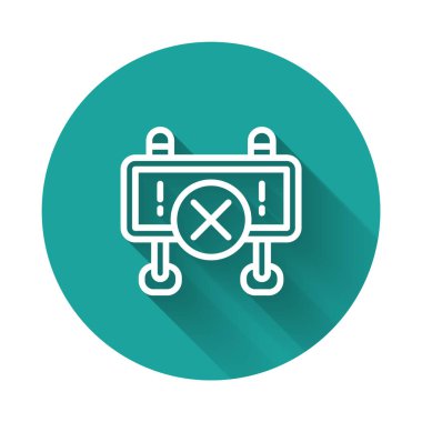 Beyaz çizgi bariyer simgesi uzun gölge arkaplanı ile izole edildi. İnşaat sürecinde olan yasak bölgenin sembolü. Onarım işe yarıyor. Yeşil daire düğmesi. Vektör