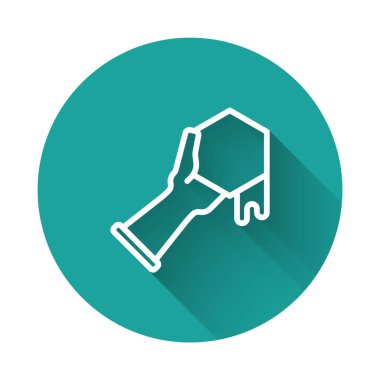 Beyaz çizgi bal peteği ve el ikonu uzun gölge arkaplan izole. Bal hücrelerinin sembolü. Tatlı doğal yemek. Yeşil daire düğmesi. Vektör