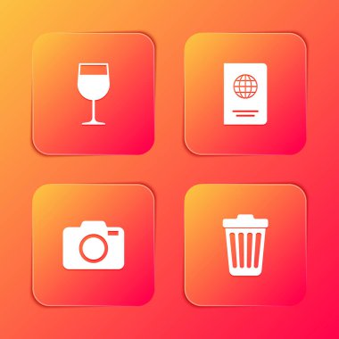 Şarap kadehini, pasaportu, fotoğraf makinesini ve çöp kutusu simgesini ayarla. Vektör.