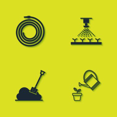 Bahçe hortumunu ya da yangın hortumunu, sulama tenekesini, toprağı ve otomatik sulama ikonunu hazırla. Vektör.