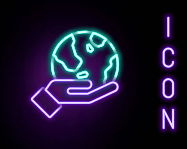 Glödande Neon Line Mänsklig Hand Håller Jorden Globen Ikon Isolerad — Stock vektor
