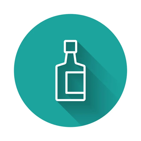 Bílá čára Tequila láhev ikona izolované s dlouhým stínem pozadí. Mexický alkoholický nápoj. Zelený knoflík. Vektor — Stockový vektor