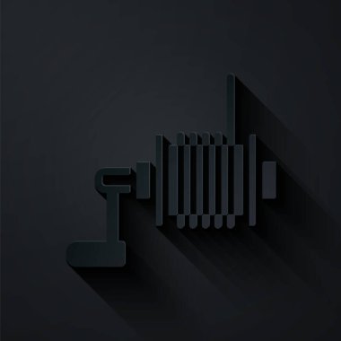 Siyah arka planda izole edilmiş balık ikonu için kağıt kesiği makarası. Balık bobini. Balık oltası. Kağıt sanatı tarzı. Vektör.