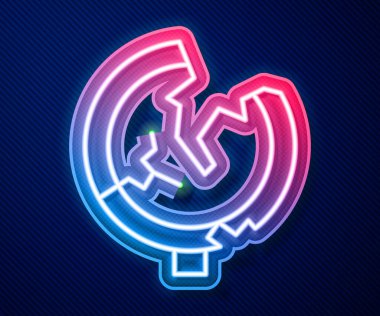 Parlayan neon hat trafik levhası. Mavi arkaplanda işaretleme simgesi izole edildi. İşaretçi sembolü. İzole sokak bilgi levhası. Yön tabelası. Vektör