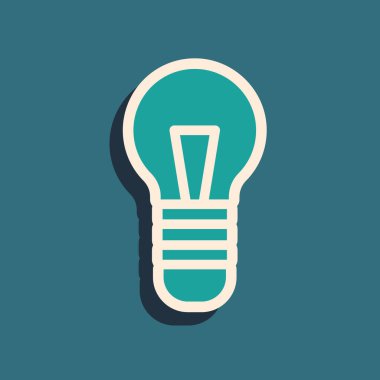 Yeşil arka planda fikir simgesi kavramına sahip yeşil ışık ampulü izole edildi. Enerji ve fikir sembolü. İlham konsepti. Uzun gölge tarzı. Vektör.