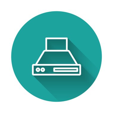 Beyaz çizgi Mutfak sökücü fan ikonu uzun gölgeli izole edilmiş. Mutfak kaputu. Mutfak egzozu. Ev aletleri. Yeşil daire düğmesi. Vektör.