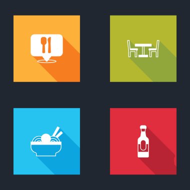 Kafe ve restoran yeri, sandalyeli ahşap masa, kasede Asya eriştesi ve şarap şişesi ikonu. Vektör